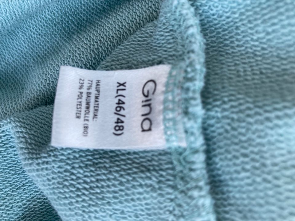 Mintfarbenes Sweatshirt von Gina Größe 44/46 in Marxheim