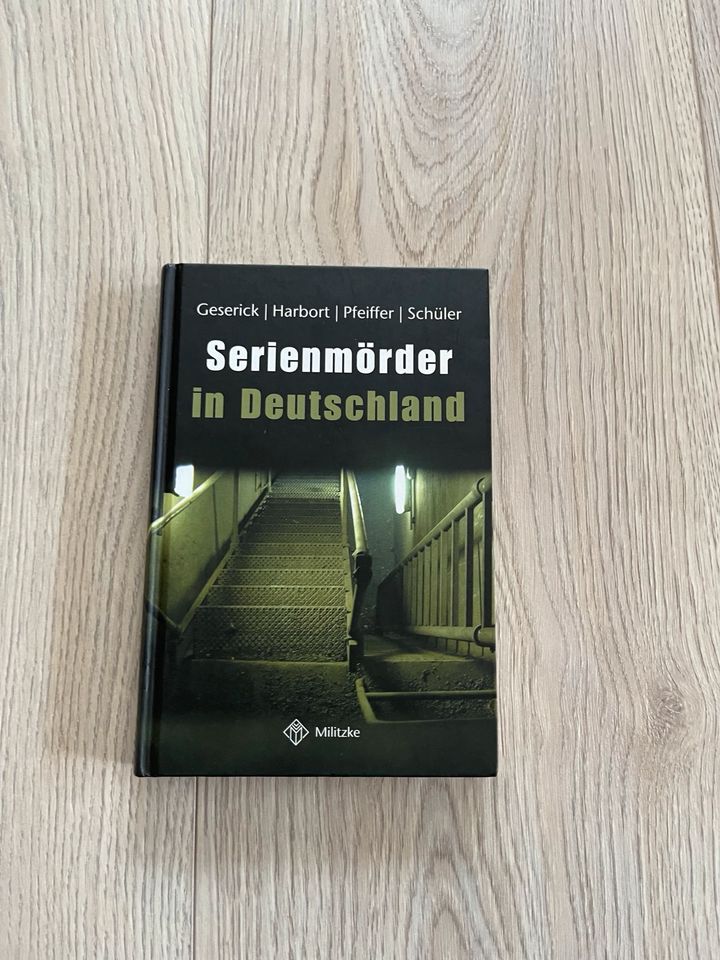 Buch Serienmörder in Deutschland in Berlin