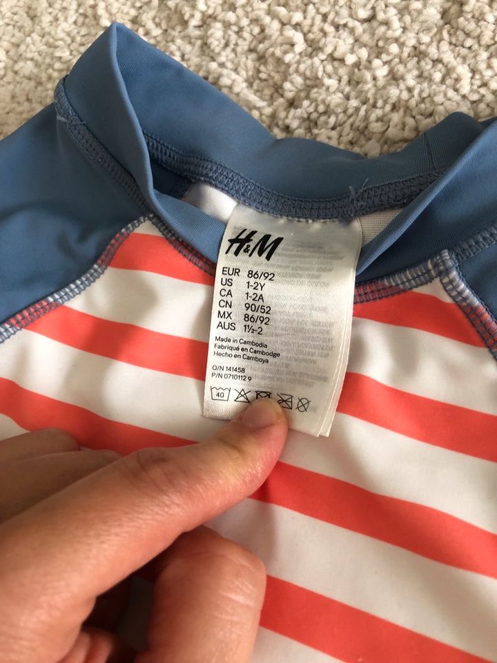 H&M Badeanzug UV Schutz in München