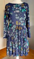 Closet Plissee Kleid marine blau bunt Blumen Gr. 16 / 44 Niedersachsen - Rosengarten Vorschau