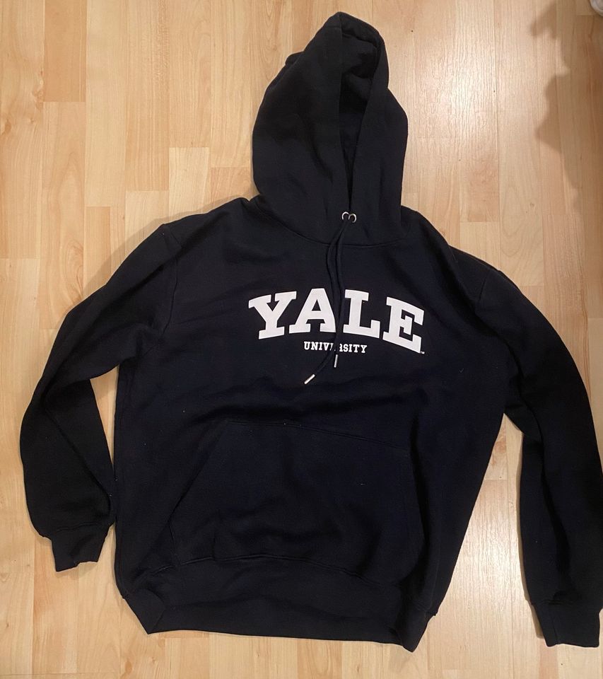 Yale Hoodie in Blau größe M in Bonn