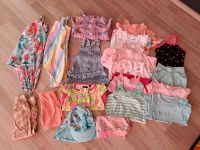 Kleiderpaket Mädchen 74, Badeanzug,Jacke,Leggings,Kleidchen Nordrhein-Westfalen - Gescher Vorschau