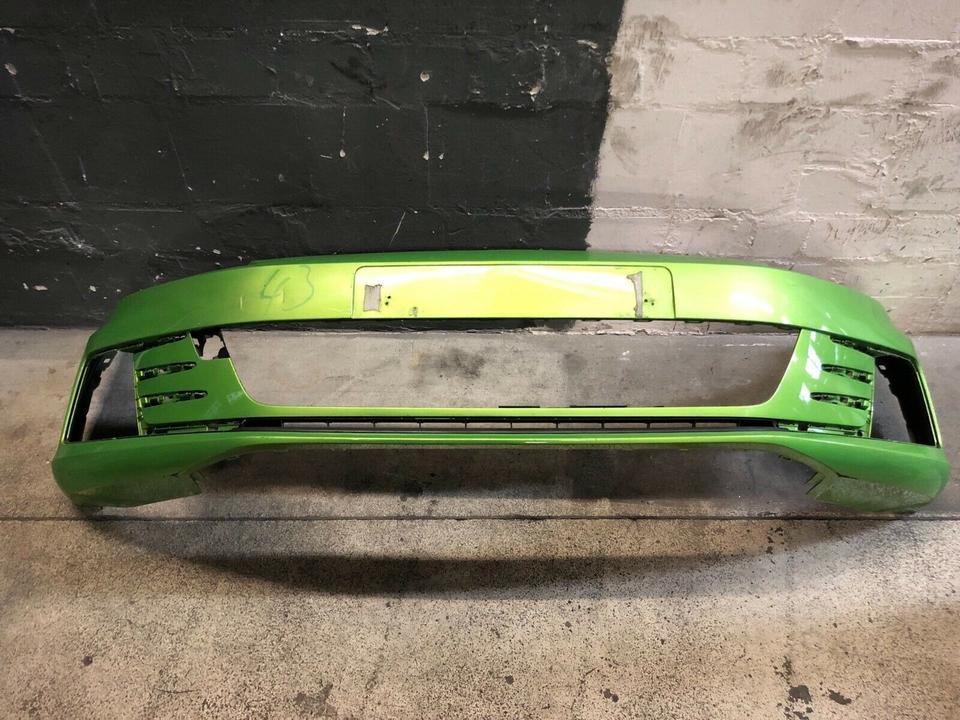 Vw Scirocco 1K8 LIFT R-LINE Stoßstange Bumper Vorne Front in Essen