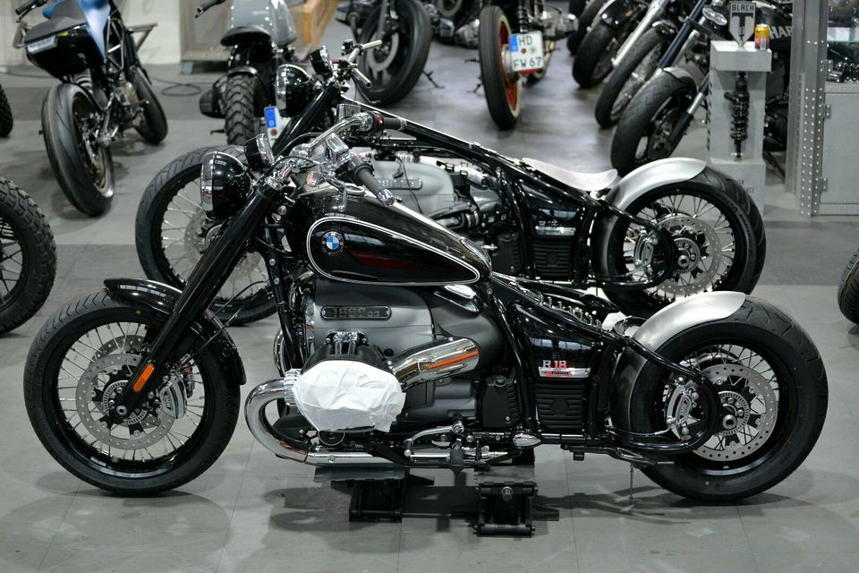 Orig. WalzWerk® BMW R18 Custombike Bobber in Ketsch