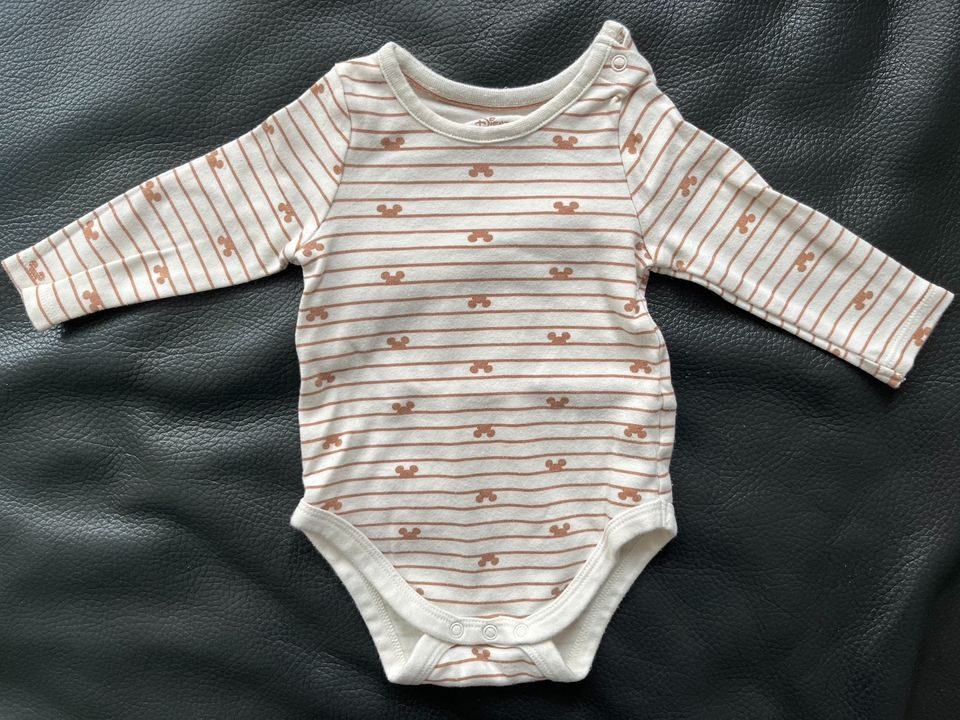 Strampler mit Body von Disney Baby C&A in Größe 62 in Leimen