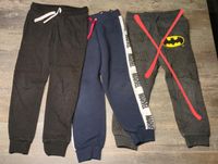 H&M Jogger Jogginghose Größe 110, Marvel, Batman, schwarz Brandenburg - Großbeeren Vorschau