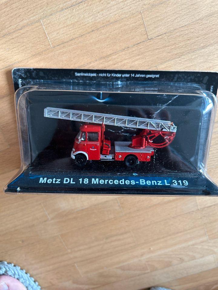 Feuerwehr Leiterwagen Metz DL Mercedes Benz L 319 in Weinheim