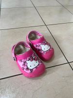 Hello Kitty Crocs Schuhe gefüttert pink weiß Größe 23 Schleife Rostock - Kröpeliner-Tor-Vorstadt Vorschau