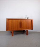 Vintage Mid Century Sideboard Kommode DYRLUND 70er Teak dänisch Hessen - Gießen Vorschau