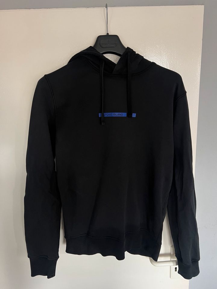 Stone Island Pullover in Gudendorf