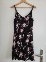 Kleid Only 36, Blumen, Damen, Sommer, Strand, Kleider Berlin - Mitte Vorschau