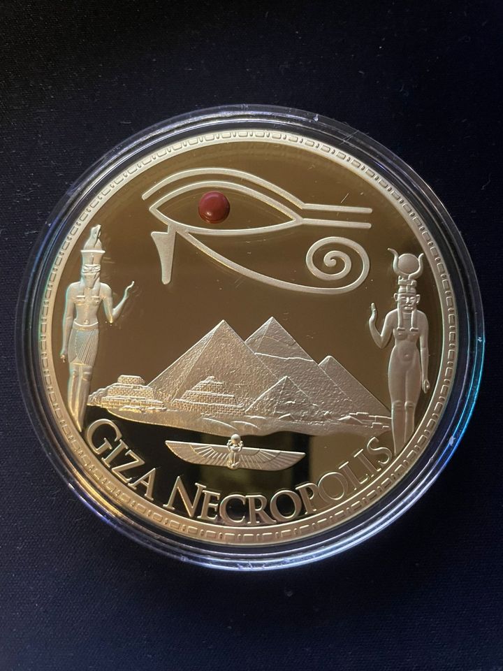 Medaille Giza Necropolis vergoldete Auflage in Hamburg