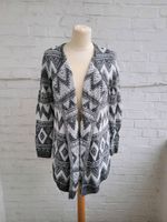 Neu Cardigan Strickjacke grau-weiß mit Muster Kiel - Ravensberg-Brunswik-Düsternbrook Vorschau