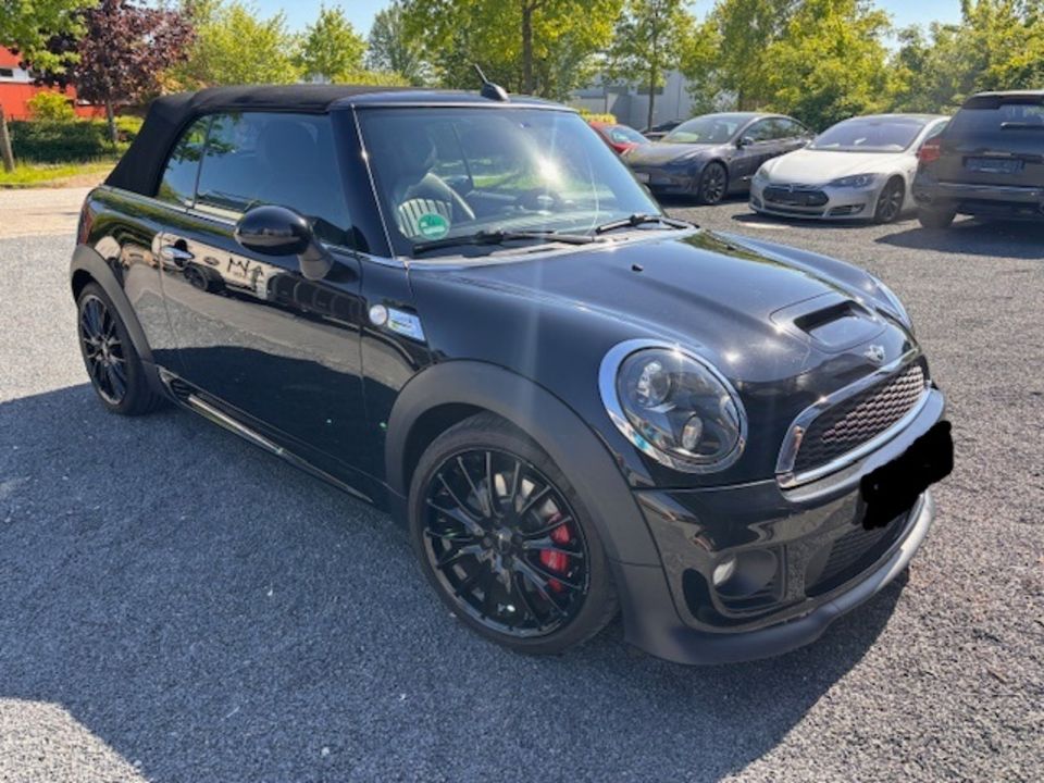 MINI John Cooper Works Cabrio in Bargteheide