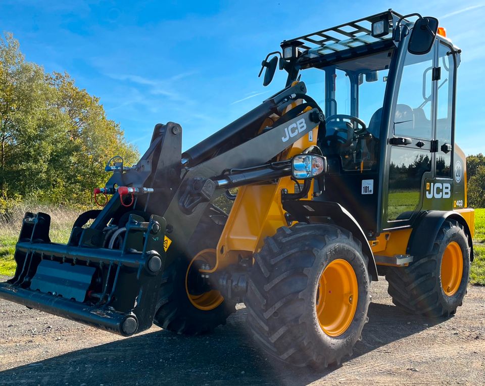 Mieten Radlader JCB 403 Smart Power 1600 kg Hubkraft Hubhöhe 2,8m Baumaschinen Radlader Mieten Vermietung Leihen in Meisenheim