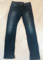 Jeans, dunkelblau, elegant, W 31/L32 Sachsen - Glauchau Vorschau