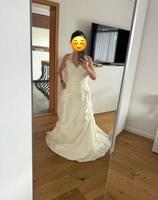 Brautkleid Creme Gr. 34/36 Schleswig-Holstein - Sülfeld Vorschau