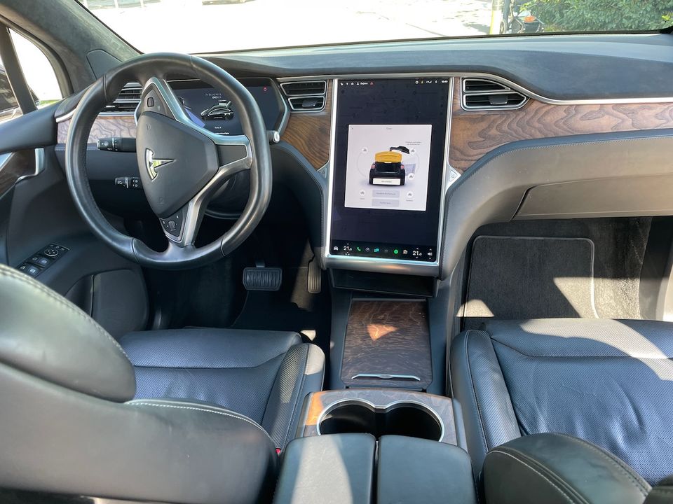 Tesla Model X 90D, 1st Hand, Autopilot, Gratis Supercharging! in Heidelberg