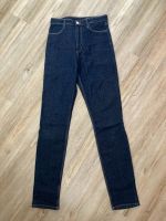 H&M Skinny Fit & Denim Jeans Hose verstellbare Taille blau Gr 170 Dresden - Leuben Vorschau