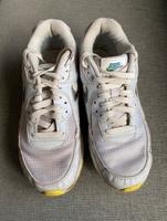 NIKE Air Max weiß Größe 40 Hessen - Fulda Vorschau