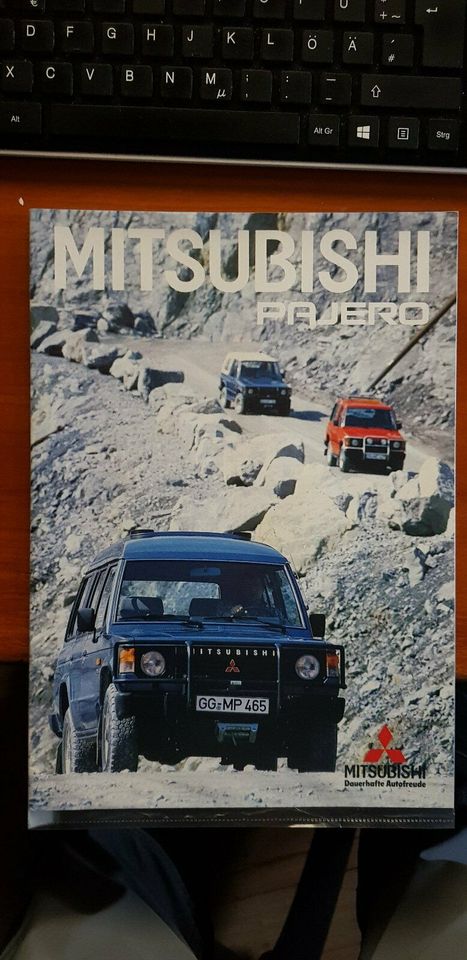 MITSUBISHI 3000 GT Prospekt 1997 Pajero 1986 L300 1983 in Reichshof