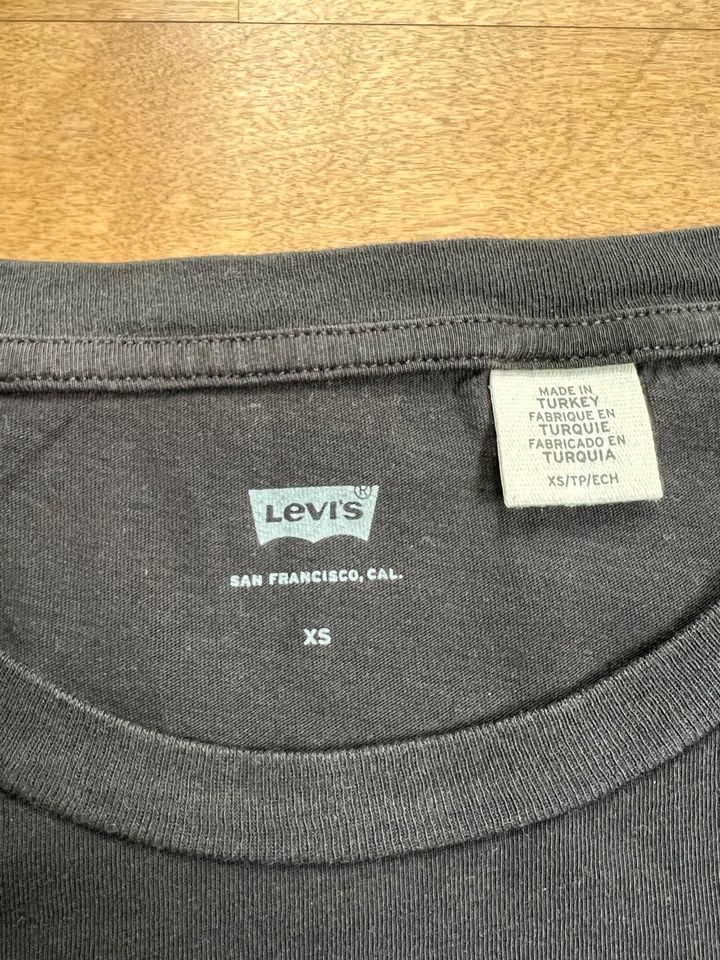 Levi’s T-Shirt Xs in Schwelm