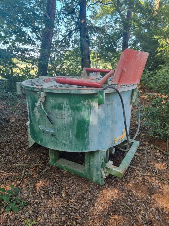 Zwangsmischer Betonmischer zu verleihen / vermieten in Wardenburg