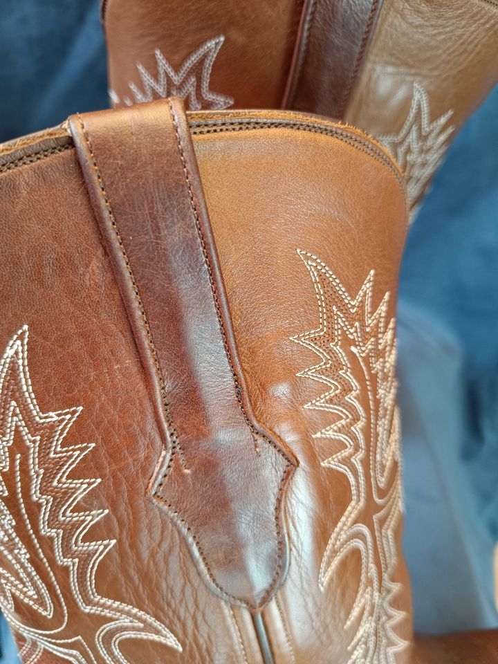 Cowboystiefel Made in Texas vonUSA Importiert in Düsseldorf