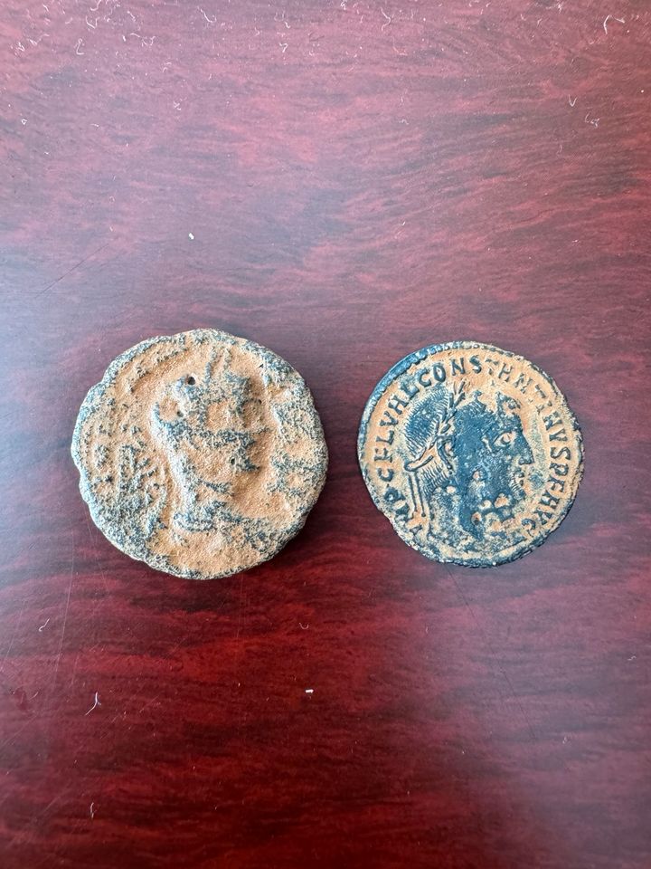 Antike römische Münze 2 Stück in Meerbusch