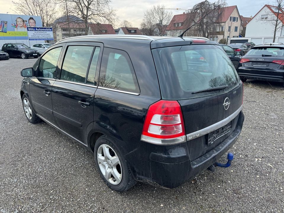 Opel Zafira B Edition in Pfullingen