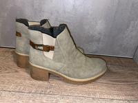Rieker Stiefeletten Gr. 40 wie neu Bayern - Pfaffenhofen a.d. Ilm Vorschau