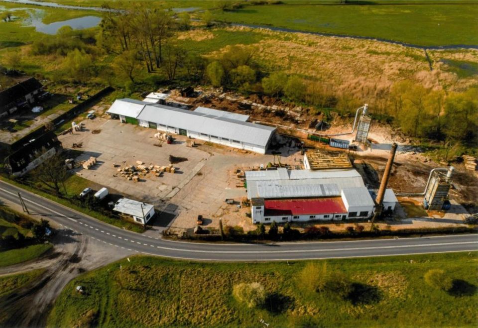 Immobilien Gewerbehallen für Industrie ,Farm , Aufzucht in Bad Freienwalde