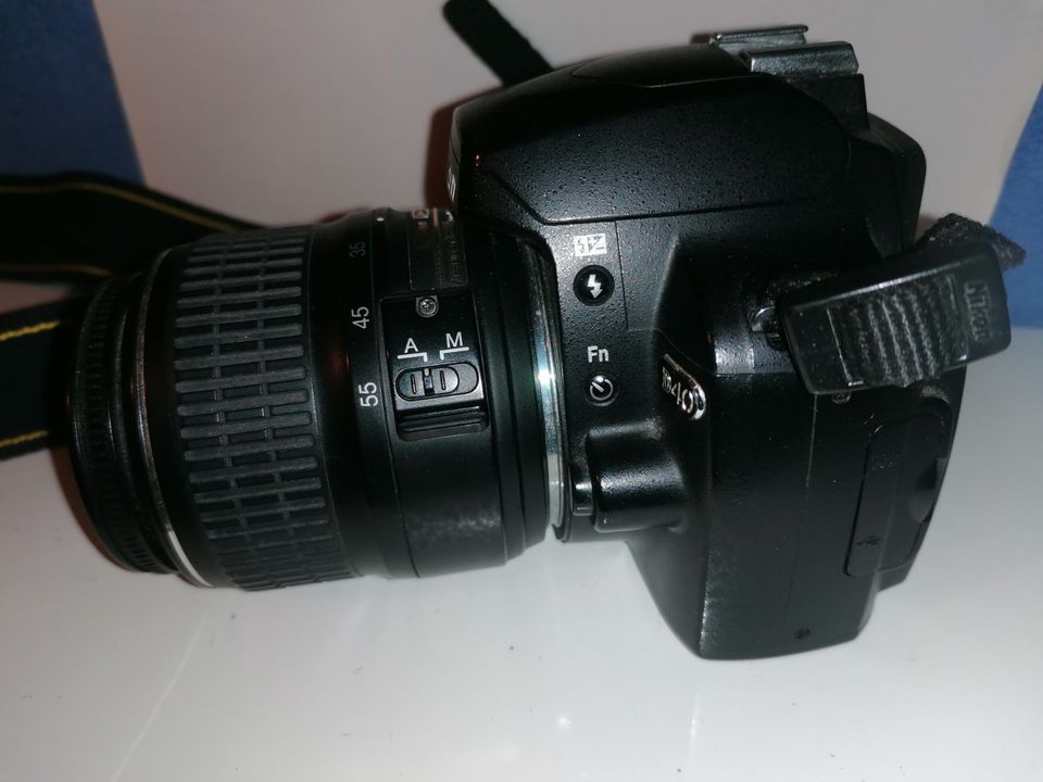 Nikon  SLR-Spiegelreflexkamera Digi Cam in München