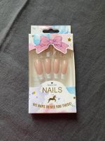 Weiss creme farbene French Press on Nails falsche Nägel Bayern - Attenkirchen Vorschau