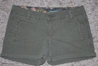 Tom Tailor Shorts grün Gr. 158 (M/L) TOP! Nordrhein-Westfalen - Mönchengladbach Vorschau