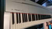 YAMAHA Stage Piano P-70s mit gewichteten Tasten Bayern - Nürnberg (Mittelfr) Vorschau