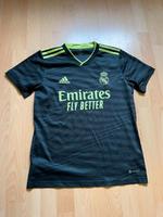 Adidas Real Madrid Herren Größe S 2022/2023 Niedersachsen - Hildesheim Vorschau