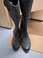 Stiefel in rauchblau, used look Köln - Nippes Vorschau