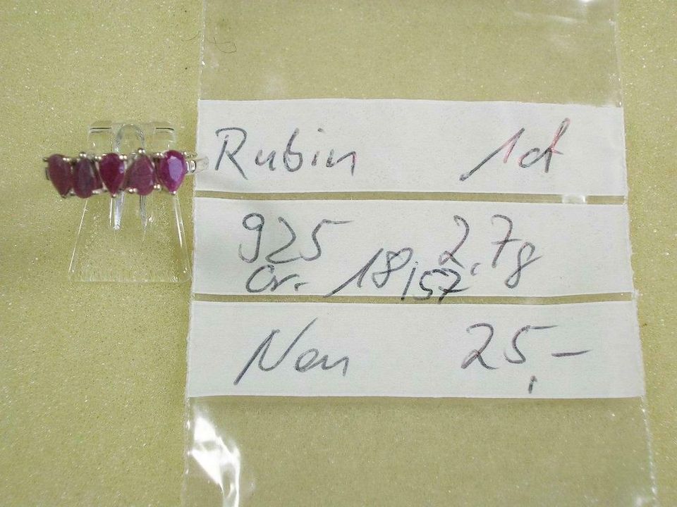 NEU: 3 Ringe Größe 18 / 56,5-57 925 Silber mit Rubin - je 25,- € in Solingen