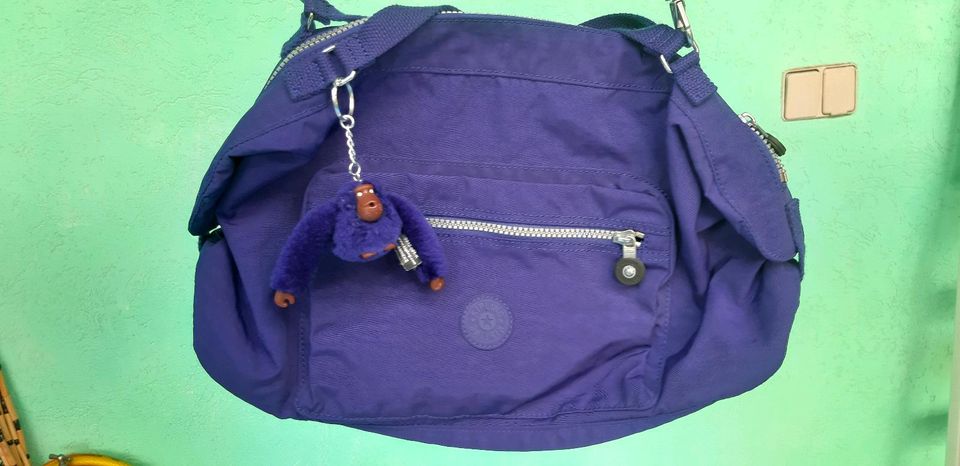 Kipling Bolingtasche Catrin Flasch Blue in Bochum