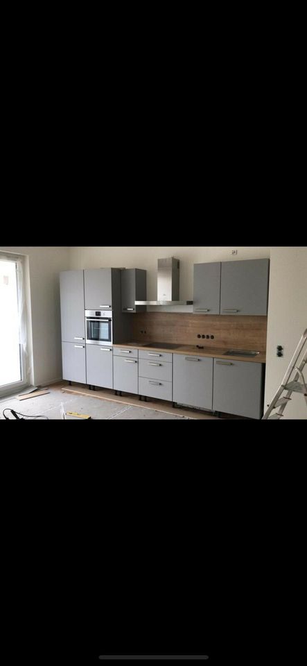 Studentische Umzugshelfer in Berlin# Küchenmontage # Möbelmontage in Berlin