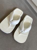 Flip Flops Zehentreter Sandalen Zara Gr. 39-40 Niedersachsen - Braunschweig Vorschau