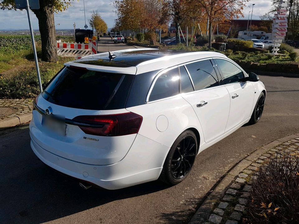 Opel Insignia a ST OPC Line 2.0 BiTurbo in Krauschwitz