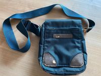 Umhänge Tasche blau Leder für Männer von TOMMY HILFIGER Rheinland-Pfalz - Andernach Vorschau