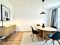 Möbliertes & stilvolles City-Apartment mit Bahnhofsnähe: Komfortables Wohnen in urbaner Eleganz Niedersachsen - Lüneburg Vorschau