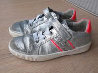 Richter Mädchen-Sneaker Halbschuhe Gr. 28 Silber Metallic OVP Baden-Württemberg - Dußlingen Vorschau