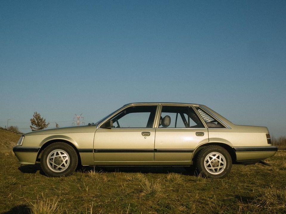 Opel Senator A2 / TÜV Dez. 2025 in München