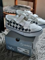 Neue Sneaker mit Klett 29 Vty Victory Skater Style Baden-Württemberg - Vogt Vorschau