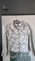 Tredy Jeans Jacke Gr. 36 38 Nordrhein-Westfalen - Oberhausen Vorschau