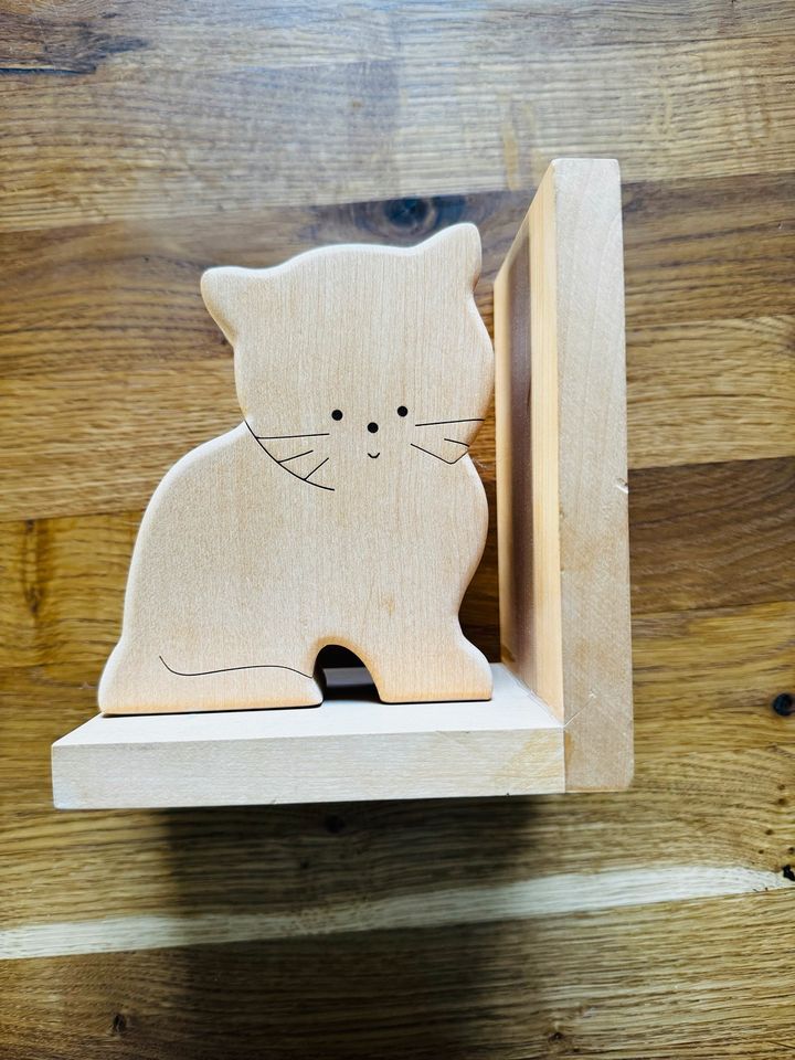 Buchstütze Katze - Holz in Wolfratshausen